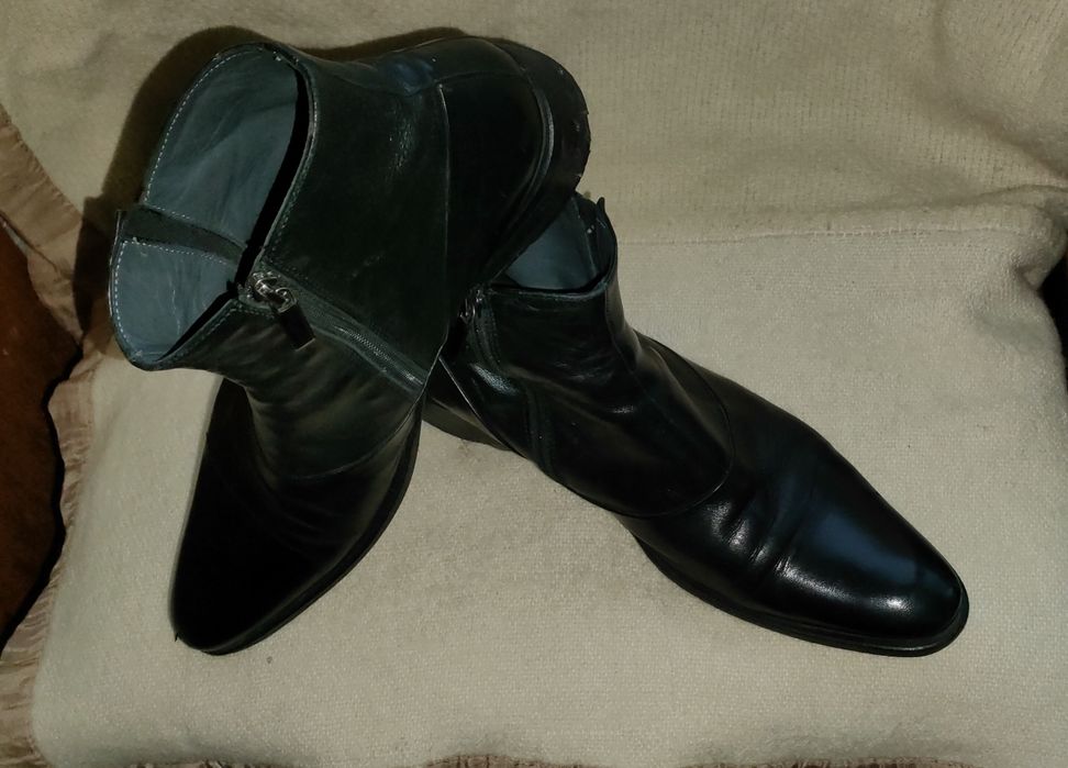 Напівчеревики шкіряні Giovanni Conti, Италия