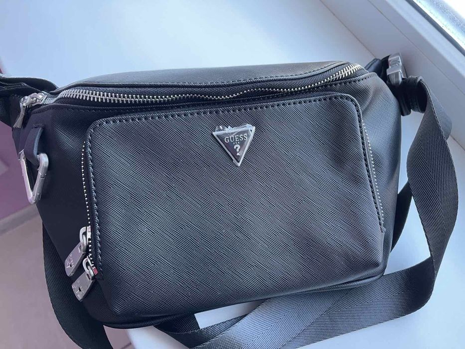 GUESS. Оригинал.