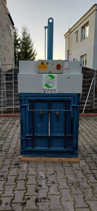 Prasa, belownica do makulatury