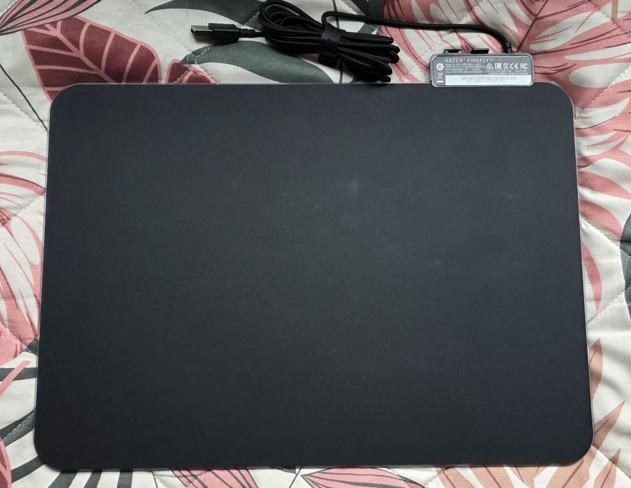 Podkładka pod mysz Razer Firefly V2 RGB