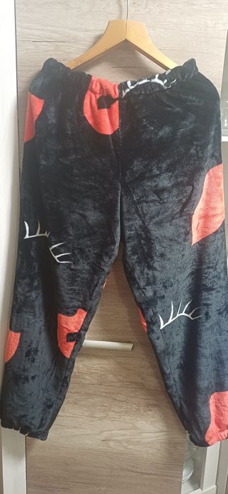 Тепла жіноча піжама - домашній костюм. Розмір 50 . Заміри нижче .