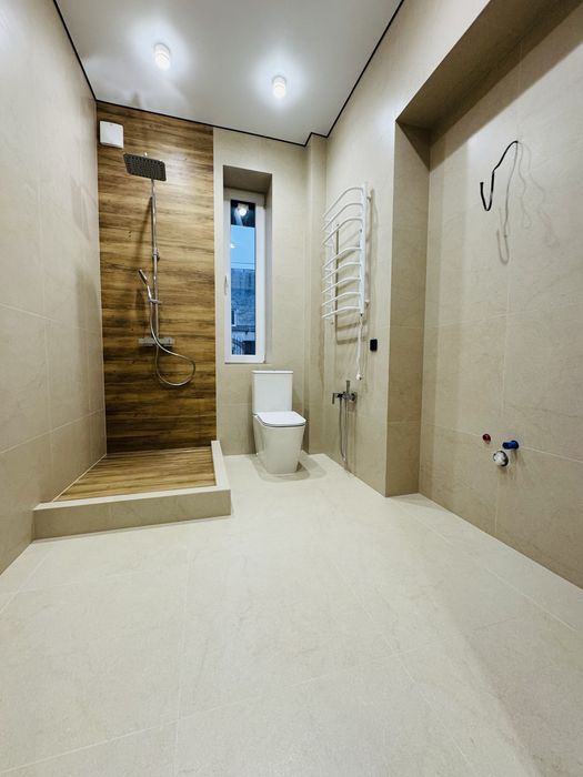 Здана Новобудова з Євроремонтом - 58 м2 - Щербанюка-Героїв Майдану