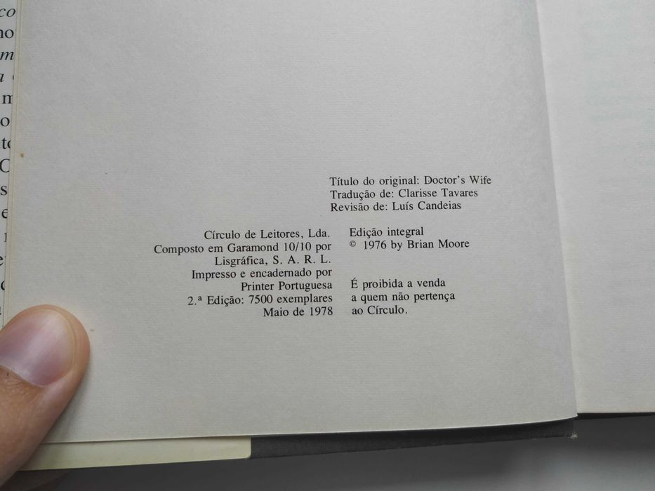 "Encontro na Praia", de Brian Moore