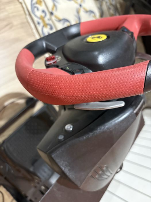 Volante Thrustmaster 458 spider