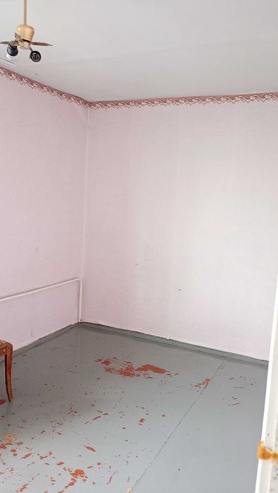 Трикімнатна квартира ( район Машбуд )