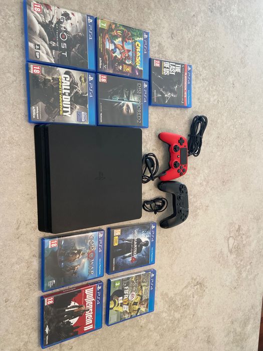 Playstation4+dois comandos e9 jogos