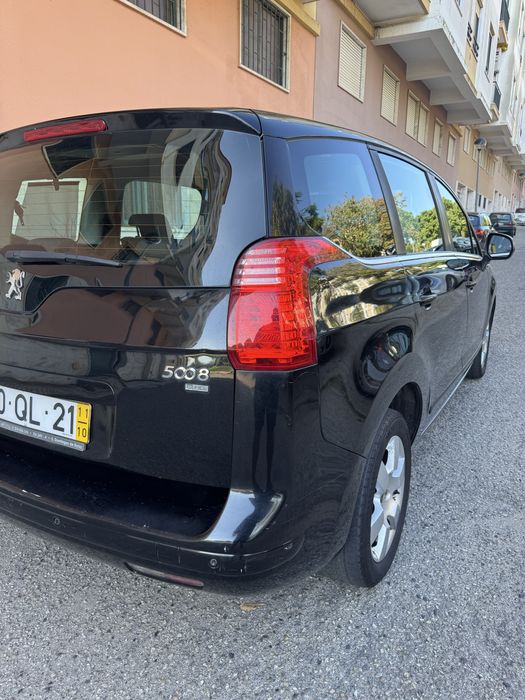 Peugeot 5008  1.6 2011 (7 lugares) — photo 5