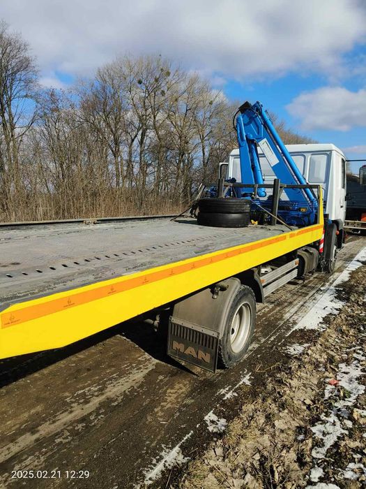 Послуги евакуватора з маніпулятором