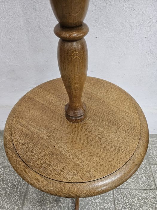 Drewniana lampa stojąca z Francji