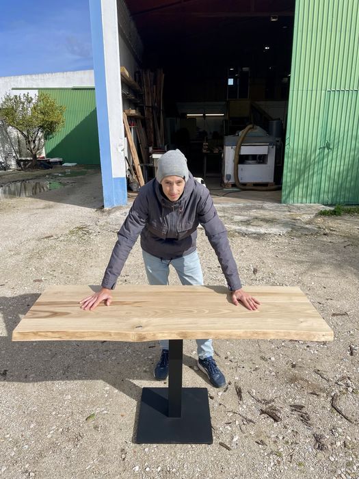 Bancadas, prateleiras, tampos