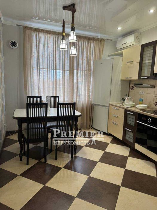 Шикарная квартира в Новом доме на Таирова