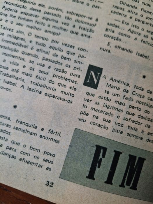 Amália Rodrigues revista filme sangue toureiro