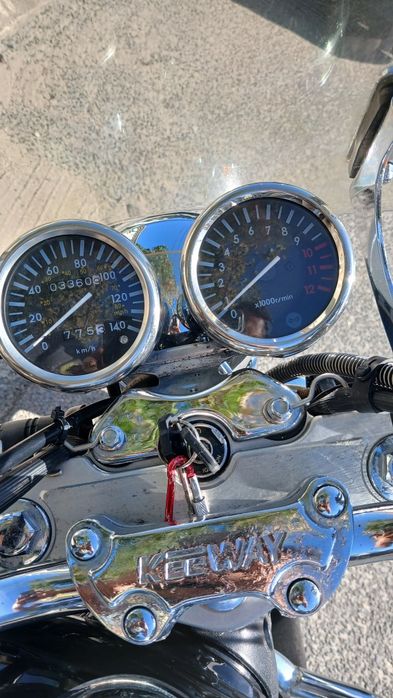 Mota keeway 125 1.600 euros