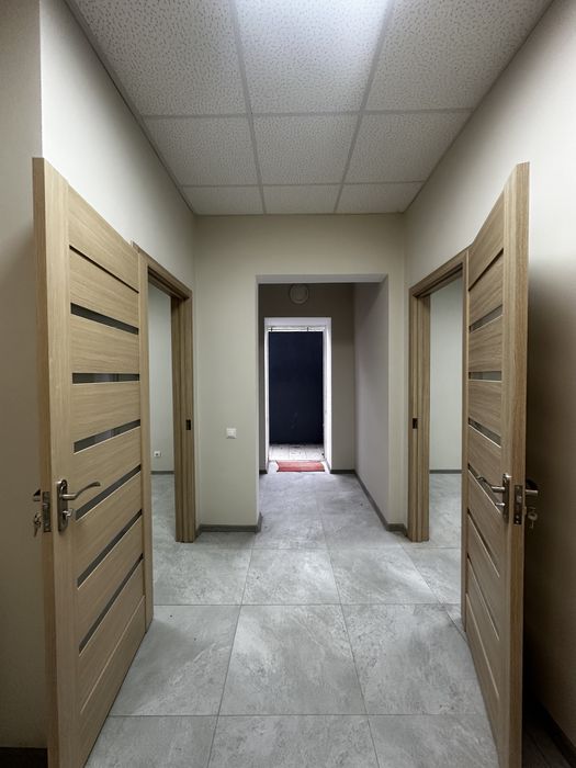 Продаж комерція 76 кв.м. пр-т Миру, 261