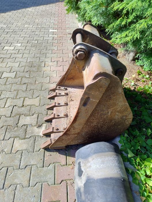 Łyżka 90 cm do koparko-ładowarki Cat