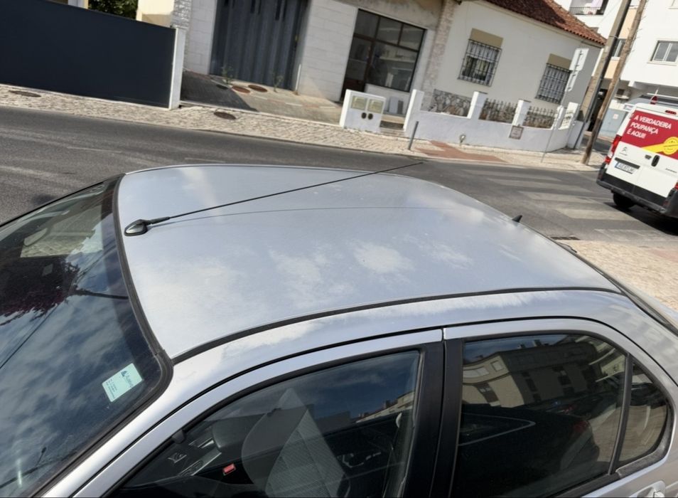 Honda Civic 1.5 (2000) – 174.717 km – Sinistrado