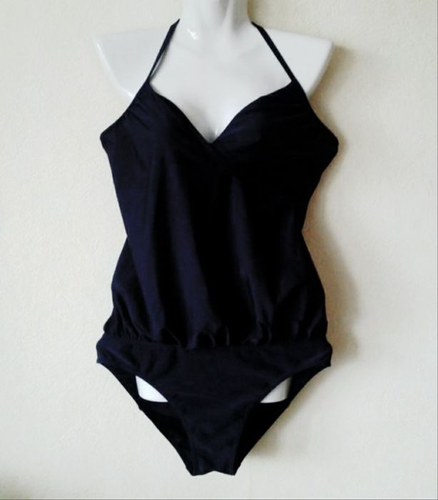 Чорний, комфортний, базовий купальник Resort 16uk  р 50-52