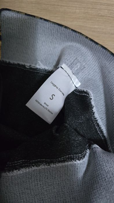 Nowe legginsy damskie S