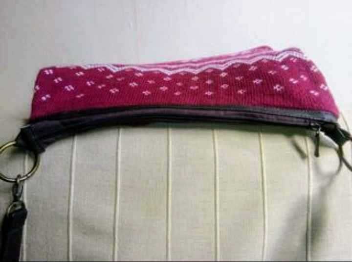 Conjunto Carteira a tiracolo+cachecol Dayaday novos!