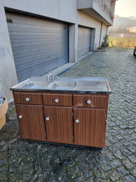 Banca+movel+torneira