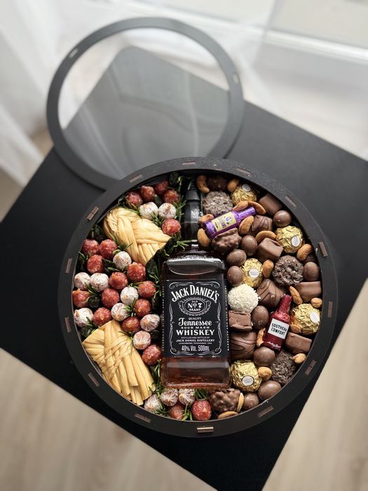 Мясний букет/ кошик/ корзина,для чоловіка, хлопця, чоловічий букет