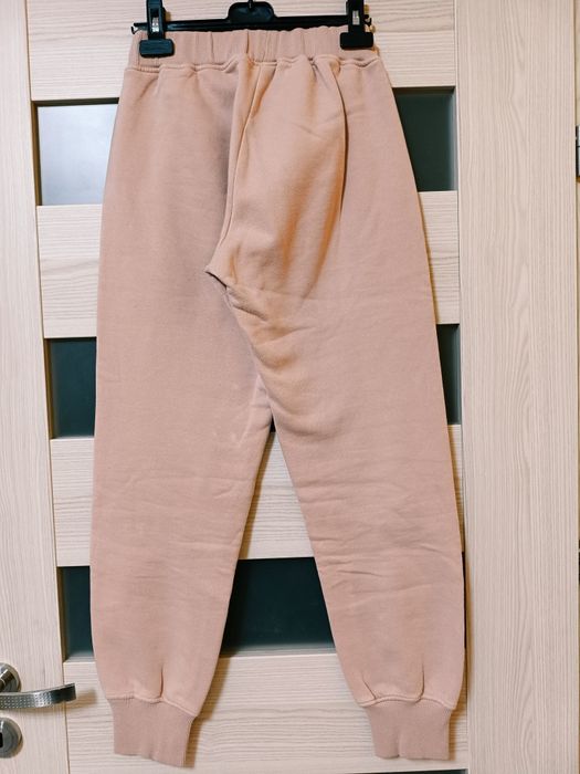 Spodnie dresy damskie w rozmiarze XS/S marki Stone Skirts