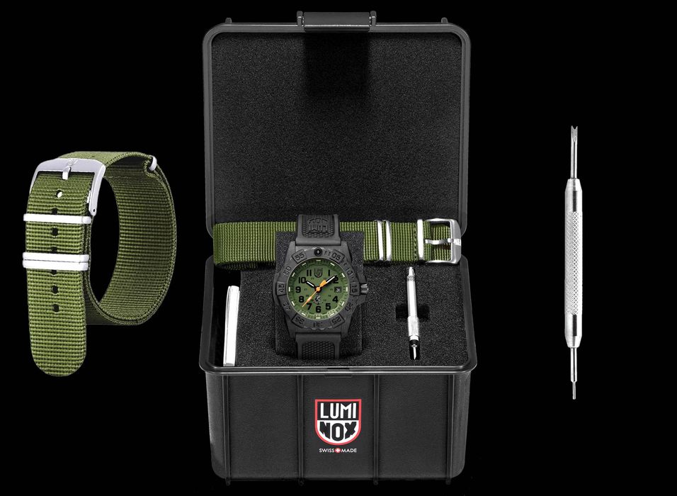 Годинник LUMINOX XS.3517.NQ.SET Navy Seal 3600 Tritium 45 mm 200 MT.