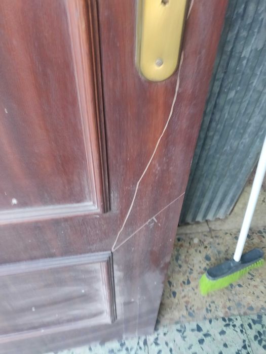 Portas de madeira maciça (4)