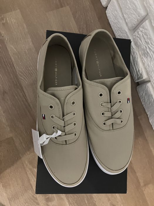 Trampki Tommy Hilfiger nowe buty