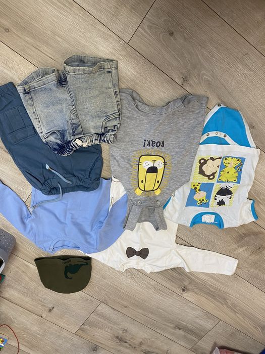 Продам  детскике вещи с 0-до года