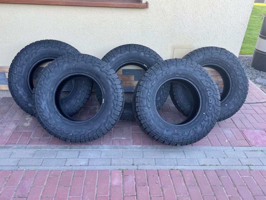 Opony WILDPEAK Falken
