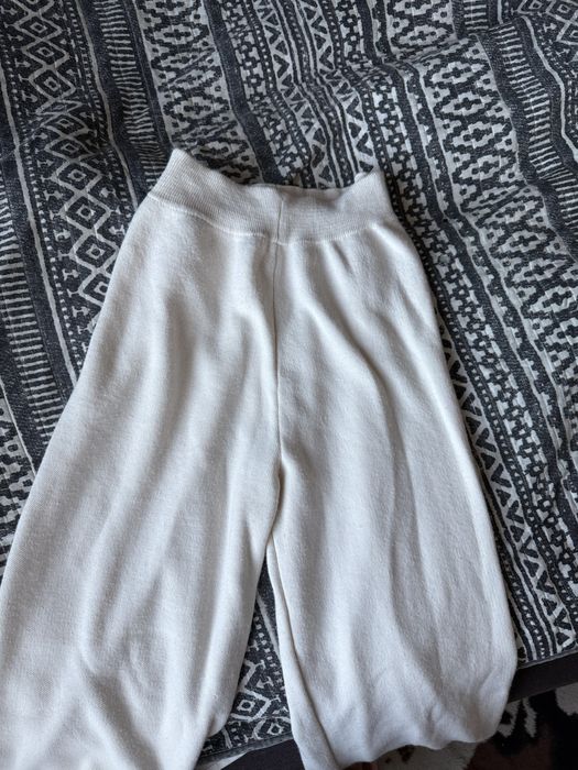 Теплі вʼязані штани