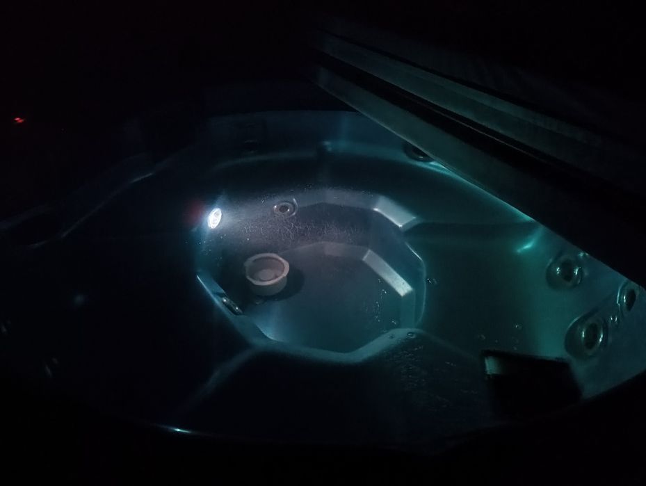 Jacuzzi okrągłe całoroczne 230V