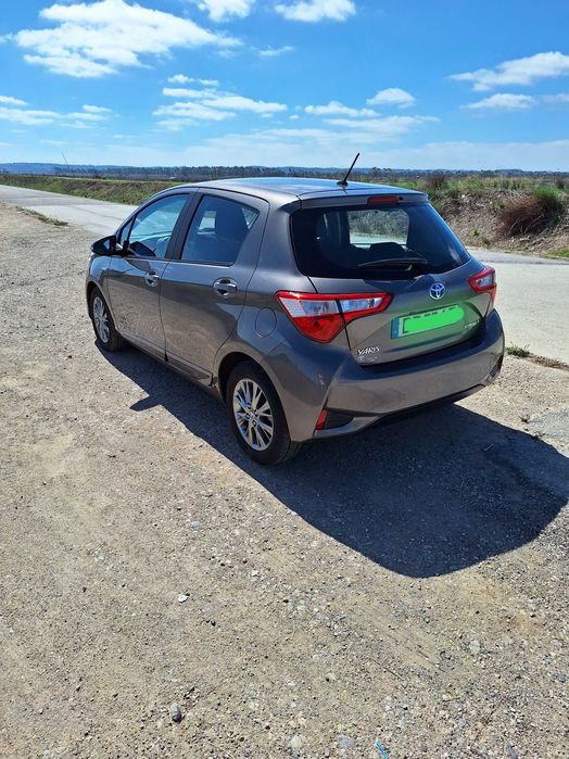 Toyota Yaris Hybrid
