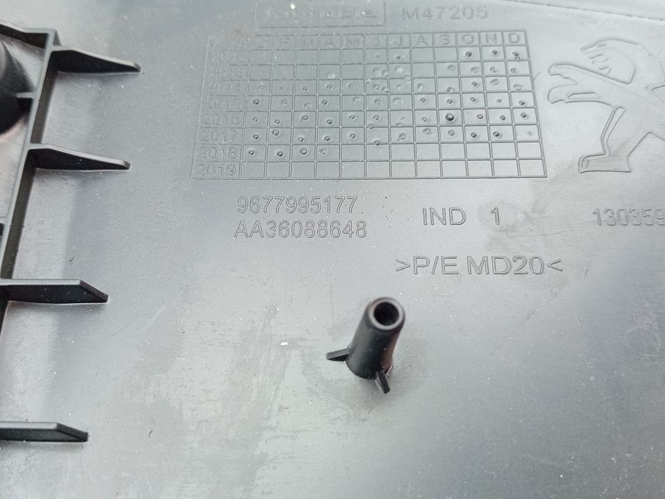 Porta luvas PEUGEOT 308 SW II Van (LC_)