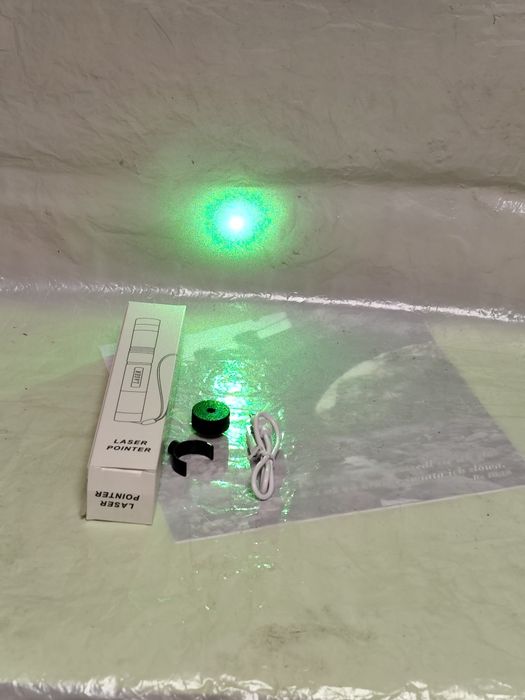 Laser zielony duży zasięg.Ładowany z USB -C.