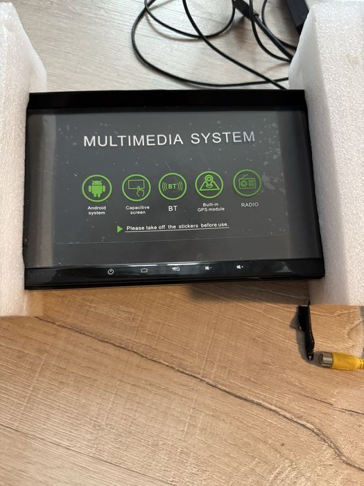 Автомобільна  мультимедійна система easygo