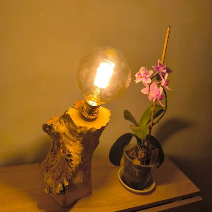 Светильник из дерева "Время"