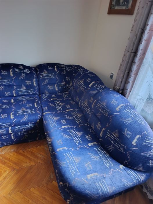 Продам диван кутовий.