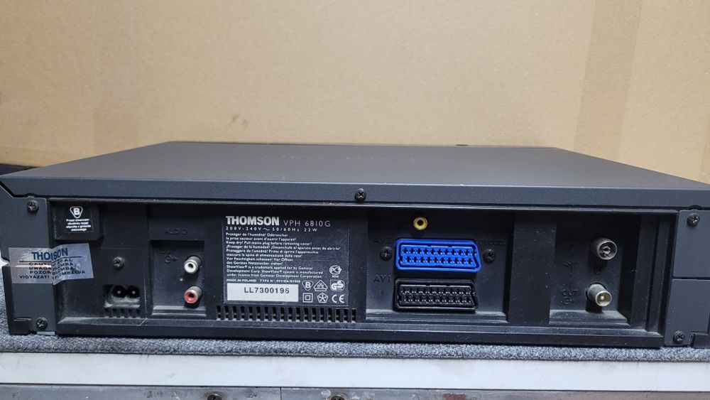 Magnetowid VHS Thomson VPH 6810G