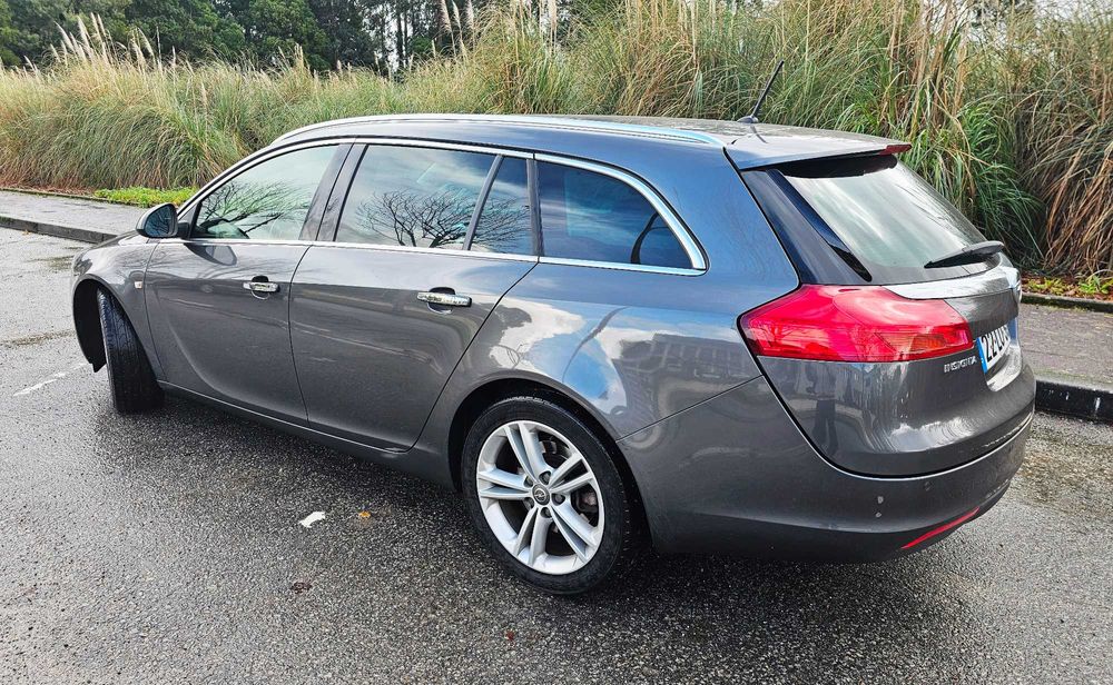 Opel Insignia 2.0 CDTI Diesel 2011