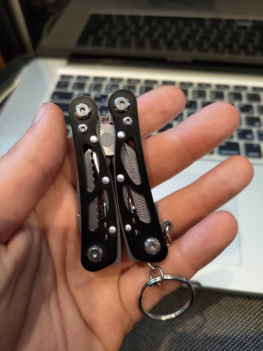 Складні пласкогубці,багатофункціональний інструмент