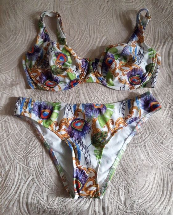 Купальник раздельный мягкая чашка на кости 40 D (L) Венгрия