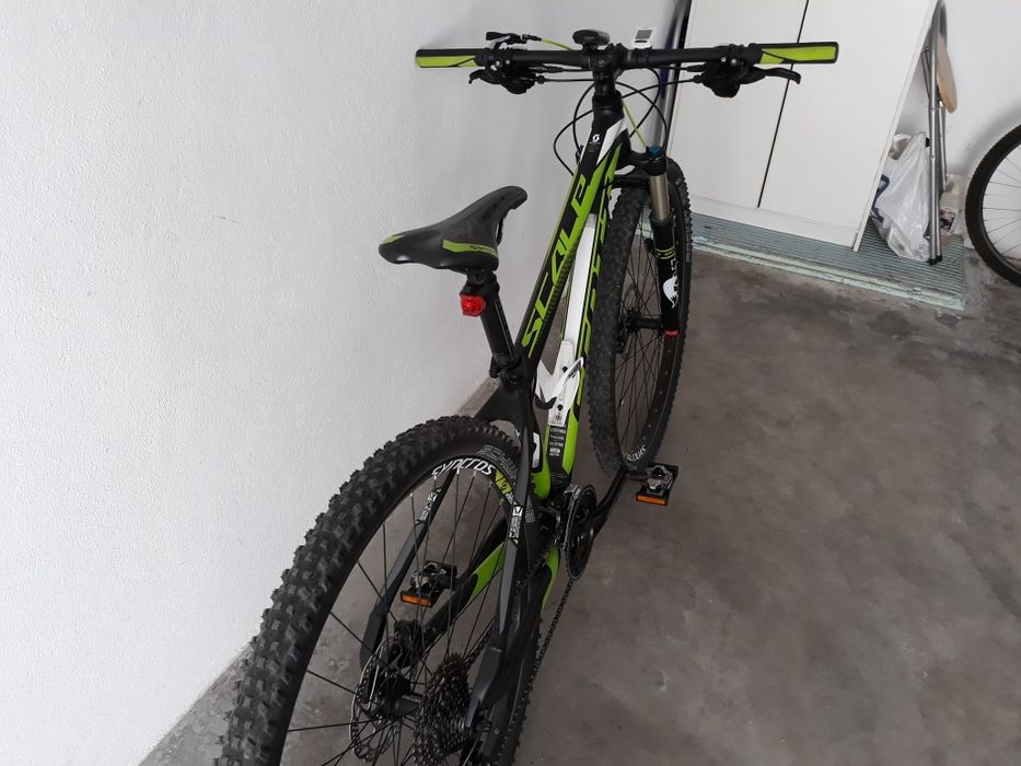 Scott roda 29, como nova