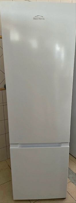 Frigorifico electronia