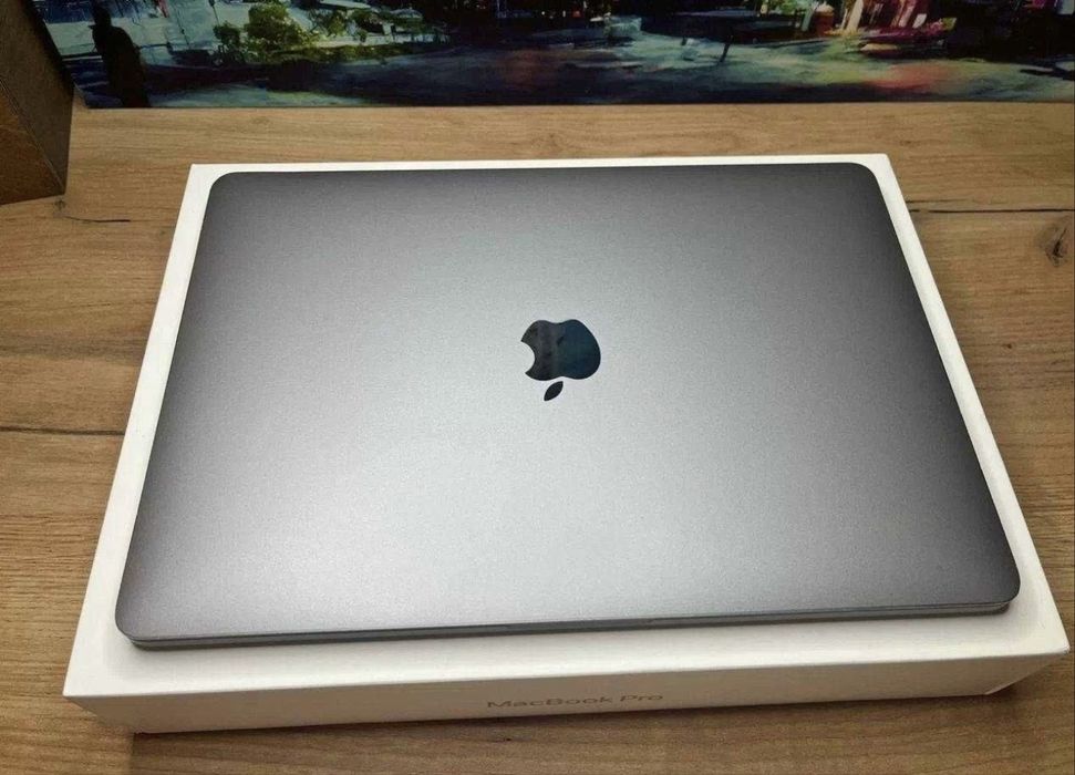 Macbook Pro 2020 16gb 512 gb i7: 21 000 грн. - Ноутбуки Київ