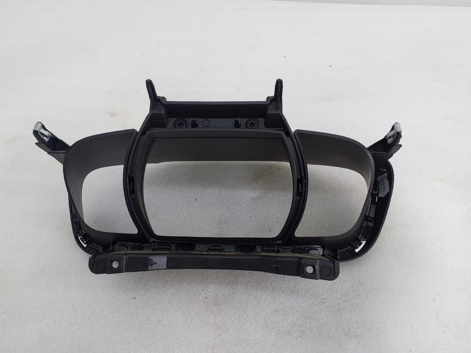 Aro do quadrante RENAULT Megane IV (B9A/M_)