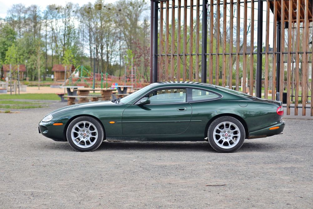 Jaguar XKR 4.0 V8 Supercharged 363 KM 1998r