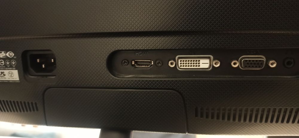 Продам монітор ASUS VS24AH