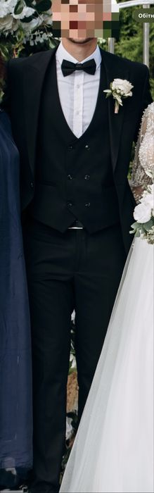 Класичний чорний костюм трійка від українського бренду  YARMICH